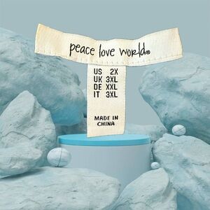 PEACE LOVE WORLD SWEATER